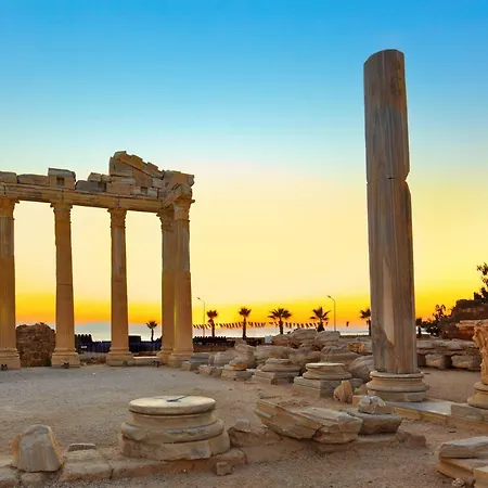 Elia Appartement Side