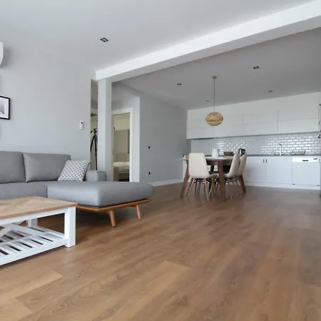 Apartment Elia Side